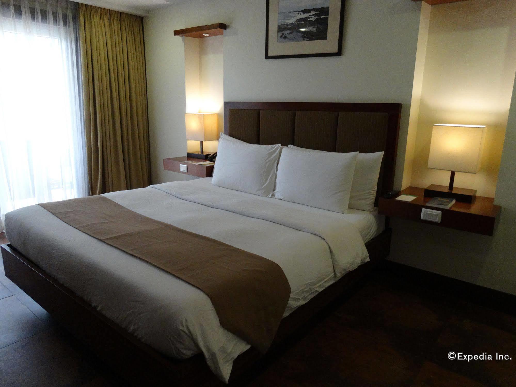 Four Points By Sheraton Palawan Puerto Princesa Kültér fotó